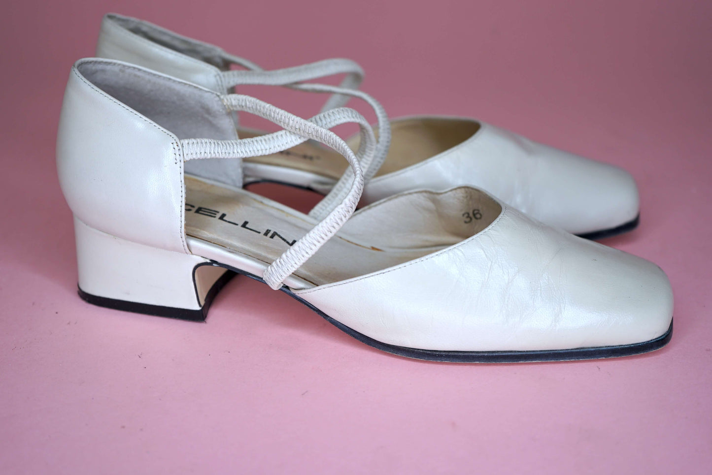 Cream Low Heel Vintage Shoes Beige Leather Cross Strap Pumps White Almond Toe Gabor Shoes UK Size 3-3.5/EU 36-36.5