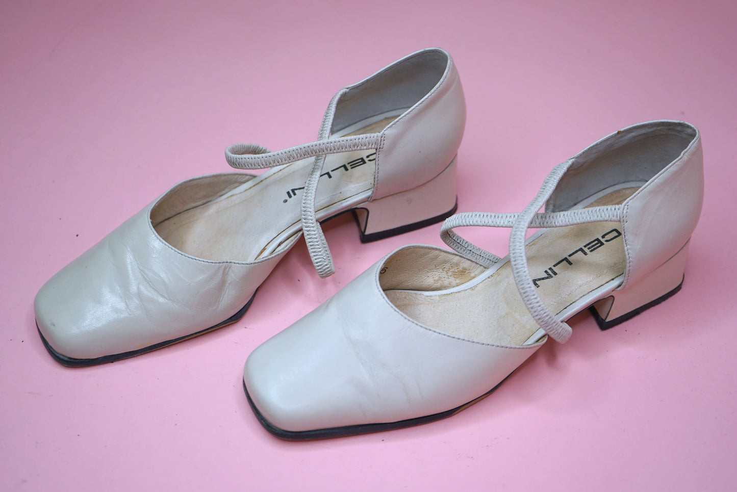 Cream Low Heel Vintage Shoes Beige Leather Cross Strap Pumps White Almond Toe Gabor Shoes UK Size 3-3.5/EU 36-36.5