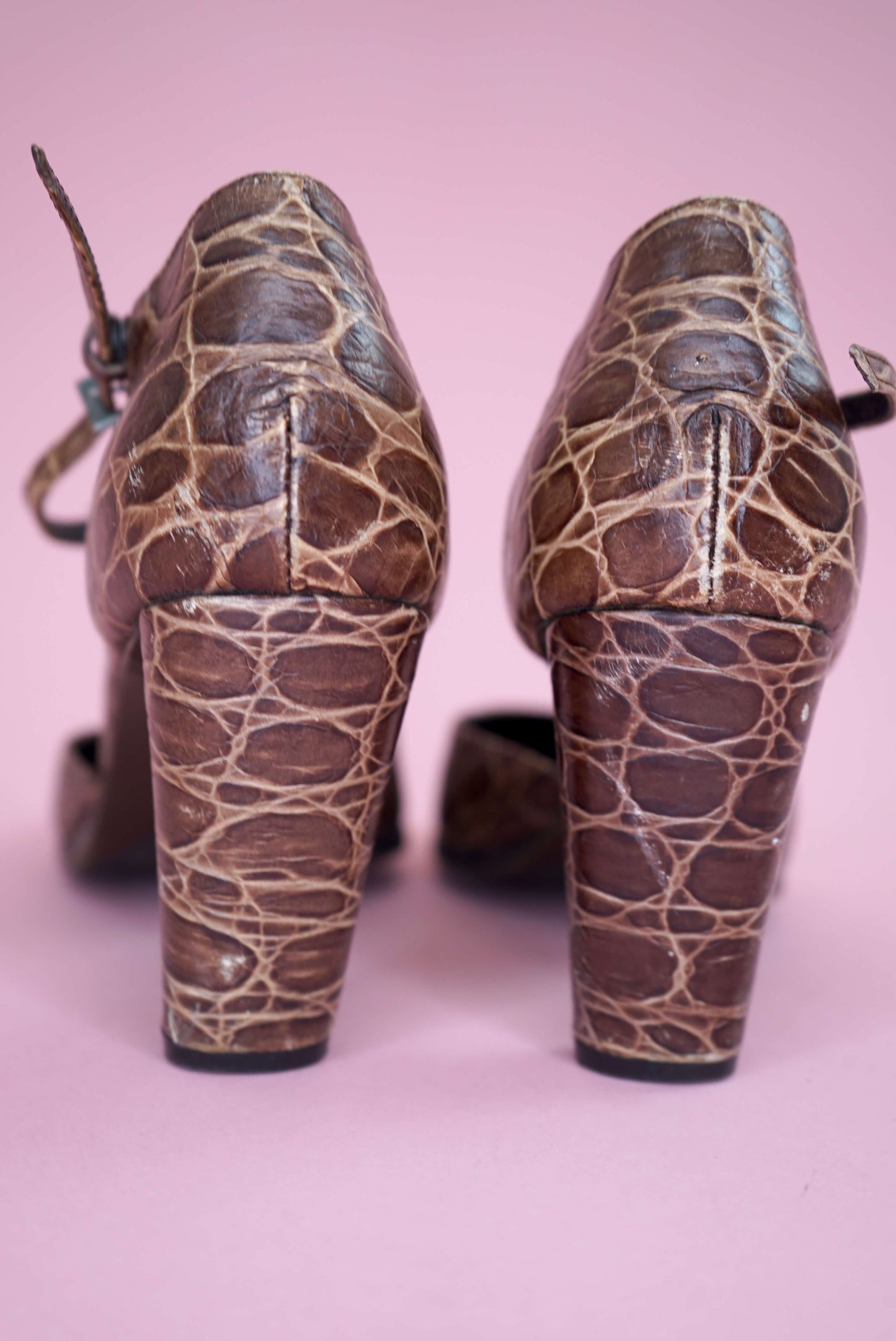 Snakeskin T Bar Mary Jane Pumps Brown T Strap Vintage Leather Heels, Retro Style Shoes Crocodile Pattern Courts Block Heel UK Size 7/ EU 40
