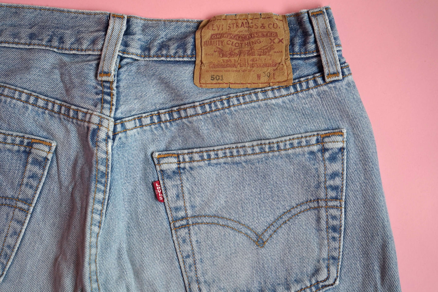 Vintage Levis 501 Jeans Light Blue Wash W29-30 | Made In USA