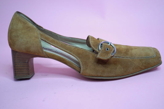 90s Gabor Tan Suede Leather Court Shoes UK Size 5.5-6/ EU 38.5-39 | Buckle Detail