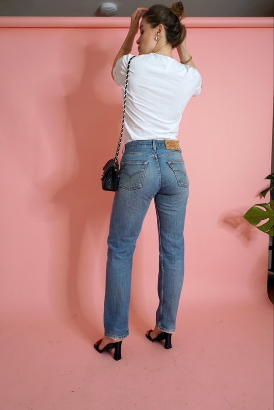 90s Vintage Levi's 501 Women's Blue Jeans W31-32 | Made in Europe